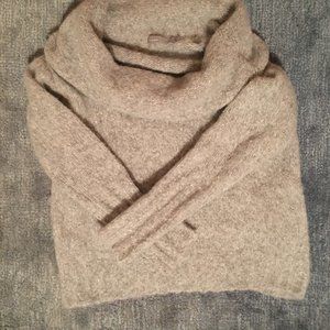 Vince Off-The-Shoulder Alpaca-Blend Sweater